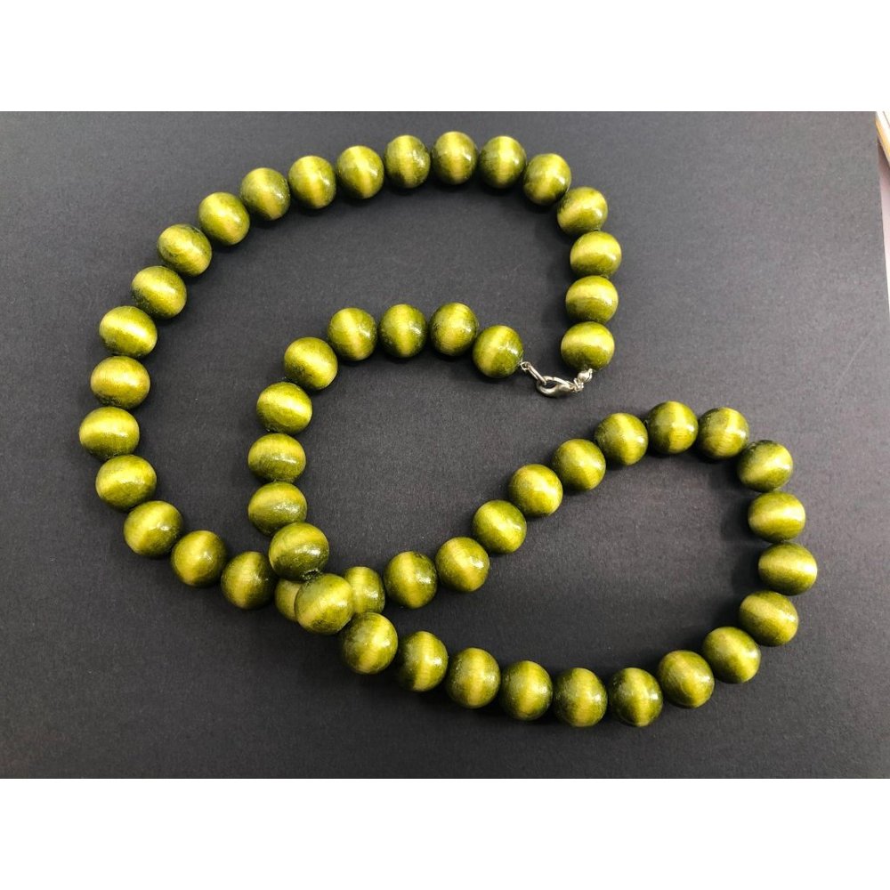 Vintage Wooden Green Bauble Beaded Necklace